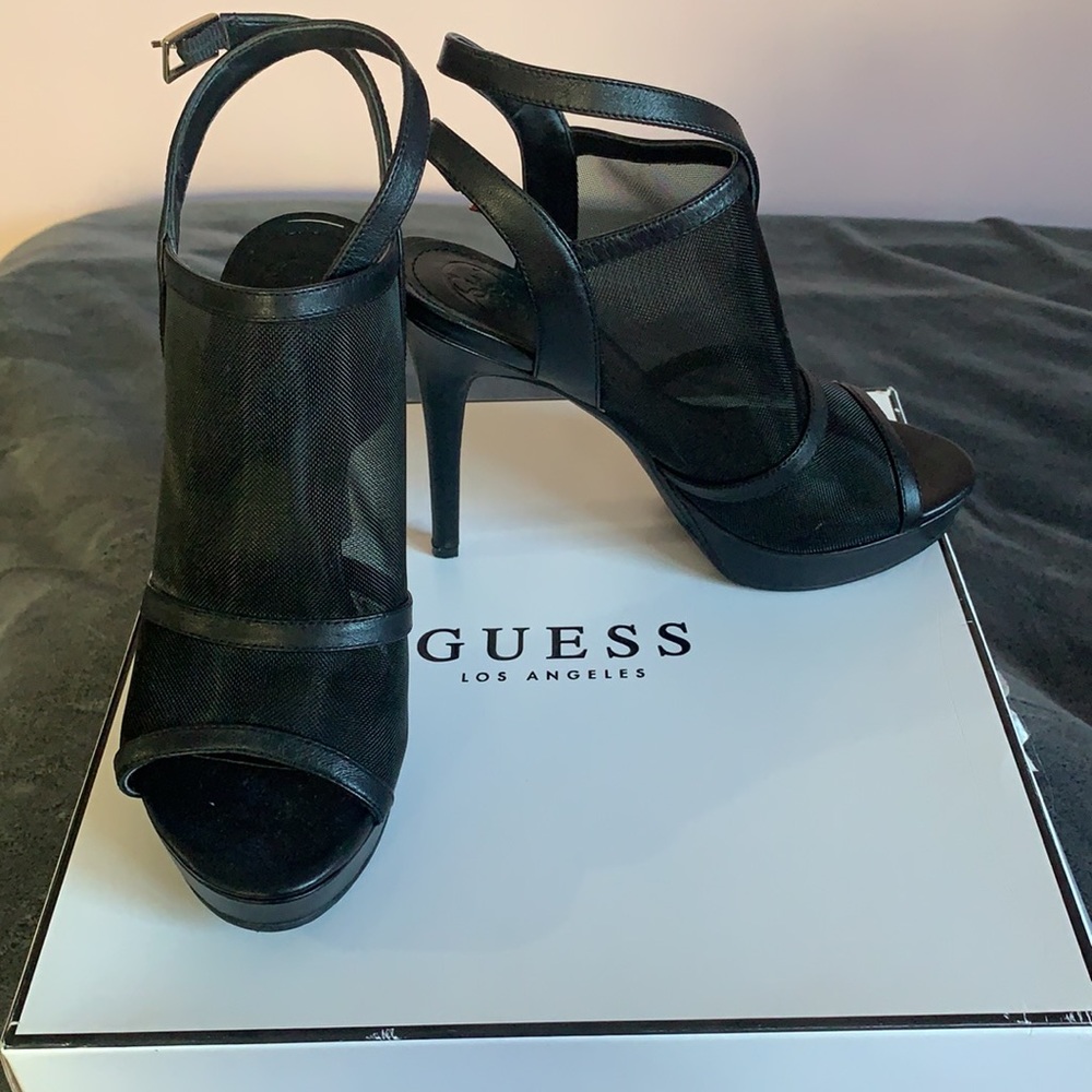 Brand new black Guess shoes with high heel - Picture 4 of 7